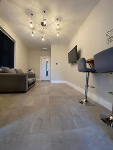 5 bedroom house share to rent - Photo 3