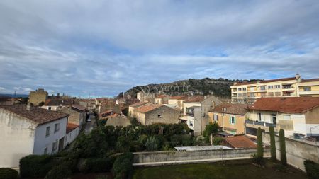 Location Appartement 4 pièces 89m² - Photo 4