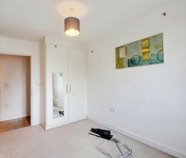 3 bedroom apartment to rent - Photo 4