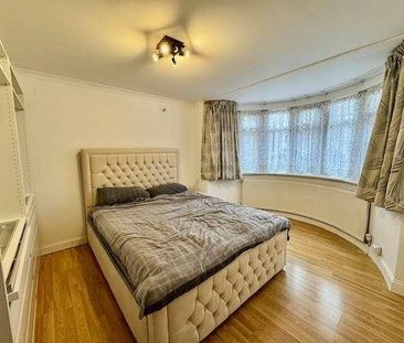 Oxleay Road, Harrow, HA2 - Photo 2
