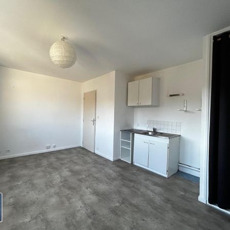 Location Appartement 1 pièce 24m² LILLE 59000 - Photo 4