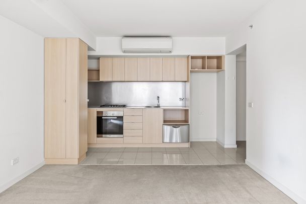 213/2 Albert Road, South Melbourne - Photo 1