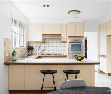 1/8 Malacca Street, McKinnon, Vic 3204 - Photo 2