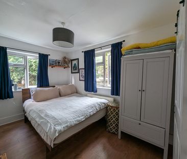 1 Bed Flat, Birkbeck Road, W3 - Photo 2