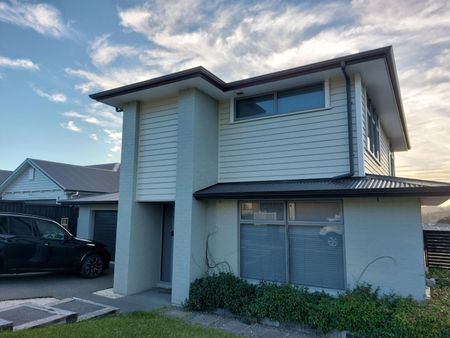 Spacious family Home in Millwater - Photo 5