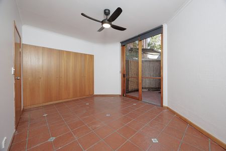 146 Napier Street, Fitzroy VIC 3065 - Photo 3