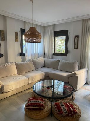 Atico en alquiler en Marbella, Marbella - Photo 1