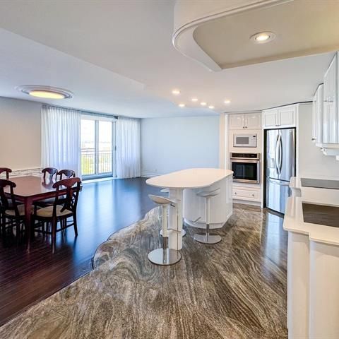 Unit 1106: Entire unit - Photo 1