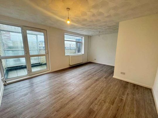 Ridding Close Shirley Southampton, So,j, SO15 - Photo 1