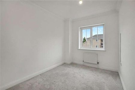 Wellesley Close, Poringland, Norwich, Norfolk, NR14 - Photo 5