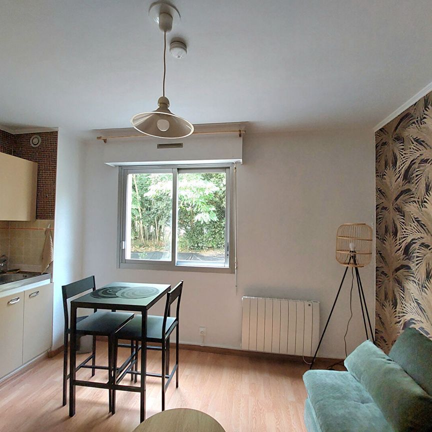 Location Appartement 1 pièce 18m² - Photo 1