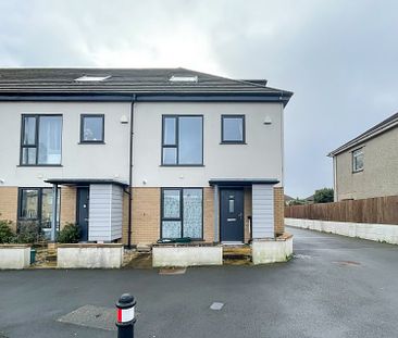Rodway Road, Patchway, Bristol, Gloucestershire - Photo 2