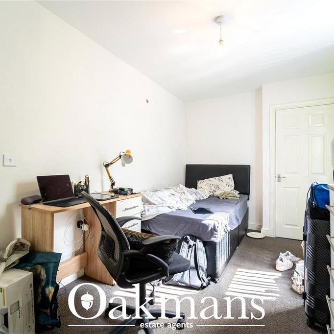 6 bedroom terraced house to rent - Photo 1