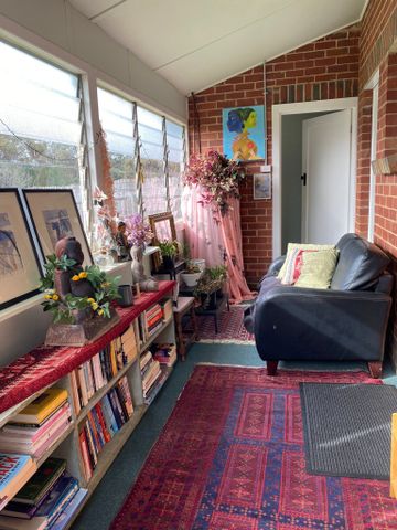 Castlemaine - Photo 3