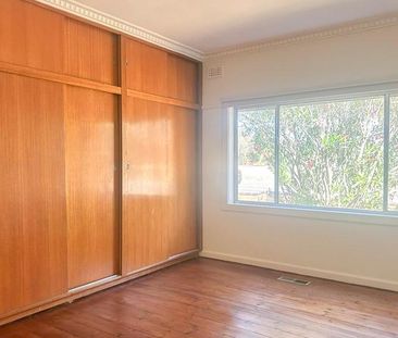 Quiet, Comfortable & Filled with Natural Light - Photo 5