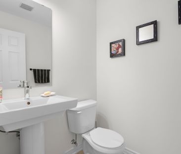 For Lease - 168 Clark Street, Shelburne, Ontario - Photo 3