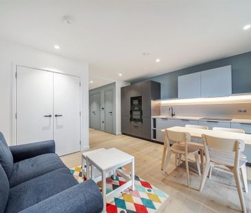 Studio to rent - Photo 2