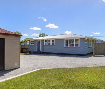Sunny 3-bedroom + double garage - Photo 5