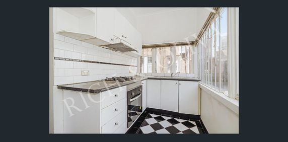 INSPECT SATURDAY NOVEMBER 1 AT 11.15AM – REGISTER NOW - Photo 2