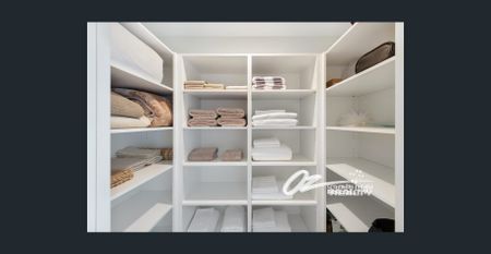 Modern Vincentia Home - Photo 3