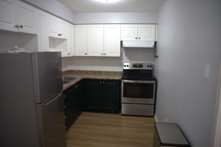 For Lease - 28 Victoria Avenue Unit# 314, Hamilton, Ontario - Photo 5