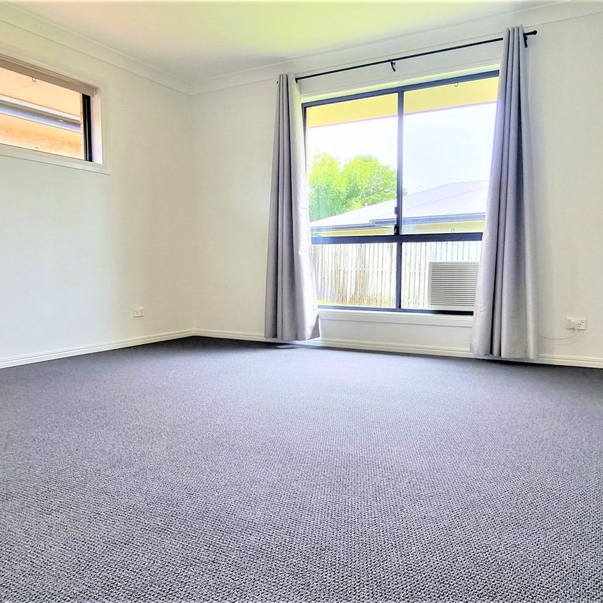 Great Location - Photo 1