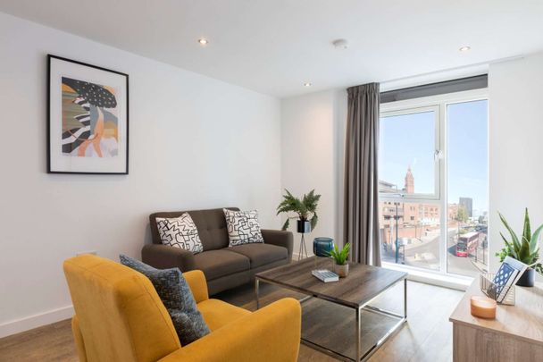 2 BED 2 BATH APARTMENT | AVAILABLE NOW | IN HIGH DEMAND | PARKING AVAILABLE | PRIME LOCATION | 24-HOUR CONCIERGE | RESIDENTS GYM - Photo 1