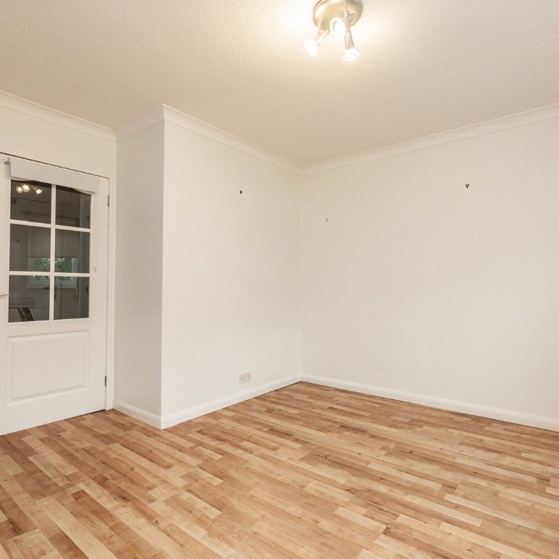 Studio Flat, Linksfield Gardens, AB24 - Photo 1