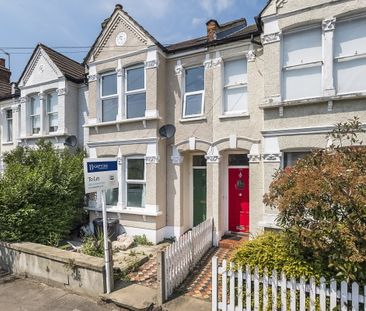 4 bedroom terraced house to rent - Photo 4