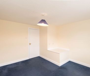 2 bedroom Town House to rent - Photo 6