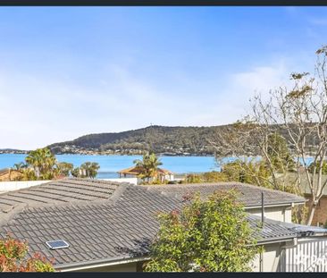 1A Noonan Point Avenue, Point Clare, NSW 2250 - Photo 6