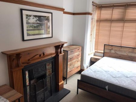 4 bedroom house to rent - Photo 2