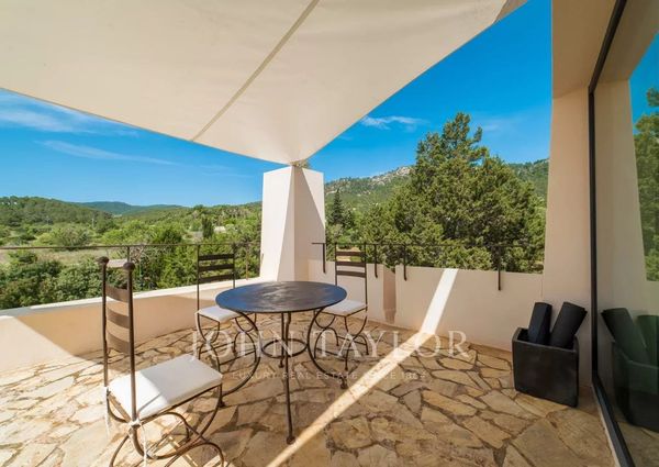 Es Cubells, Balearic Islands 07839