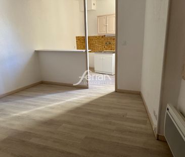 Location Appartement 1 pièce 20m² SALERNES 83690 - Photo 1