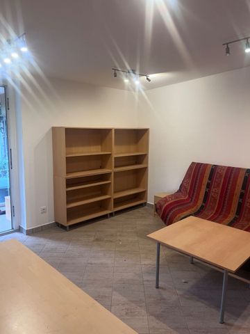 Pronájem bytu 1+kk • 36 m² bez realitkyRuská, Český Brod - Český Brod, Středočeský kraj - Photo 2