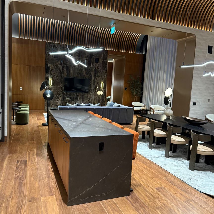 For Lease - 3240 WILLIAM COLTSON AVE Avenue Unit# 1205, Oakville, Ontario - Photo 1