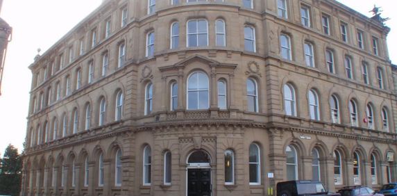 Howgate House, 3 Wellington St, Dewsbury, WF13 - Photo 2