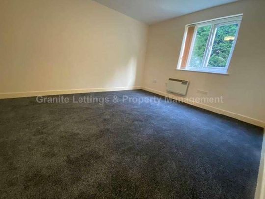 St James Court, Off St James Avenue, BL8 - Photo 1