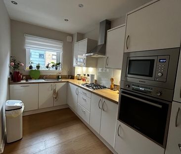 Room in a Shared Flat, Glasgow, G41 - Photo 5