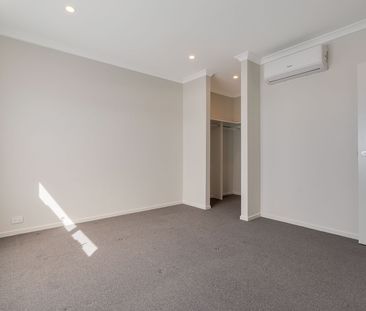 Low Maintenance Family Home - Photo 2