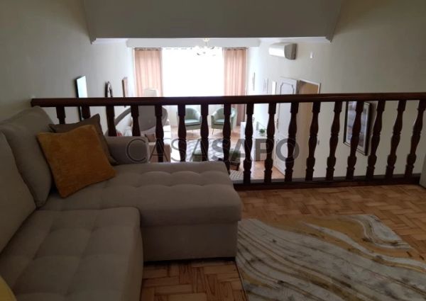 Duplex T2 Triplex para alugar em Lisboa