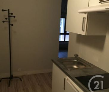 Location Appartement 1 pièce 17m² TROYES 10000 - Photo 3