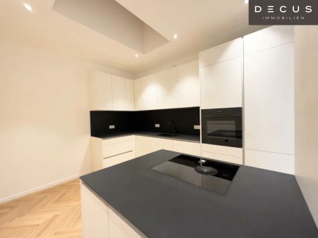 EXKLUSIVER ERSTBEZUG NACH SANIERUNG | 4 ZIMMER | KLIMAANLAGE | HOCHWERTIGE AUSSTATTUNG | INNENSTADTLAGE | - Foto 2