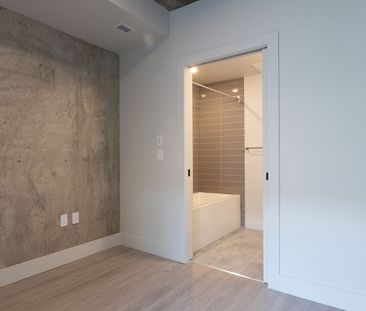 250 Besserer Street, Sandy Hill, Ottawa, ON - Photo 2