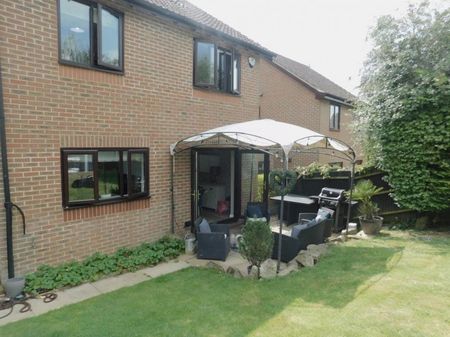 Mill Rise, Robertsbridge - £1,995pcm - Photo 5