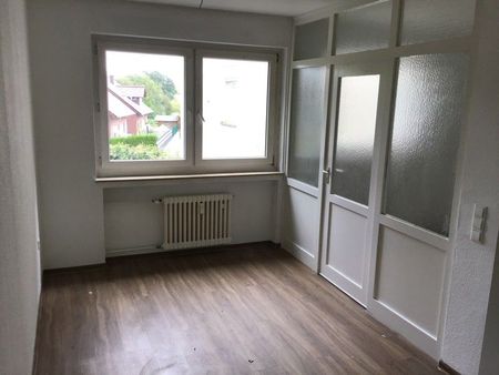 So macht wohnen Spaß: günstige 3-Zimmer-Wohnung - Foto 4