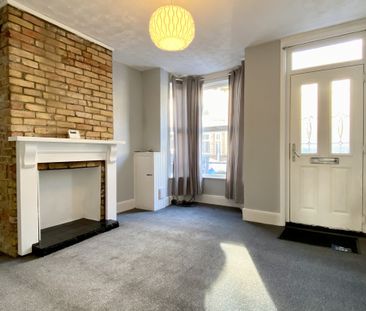 Two Bedroom Terraced House With Ground Floor WC TO LET - Photo 2