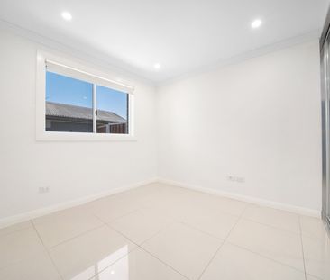 Stylish 2 Bedroom Granny Flat - Photo 3