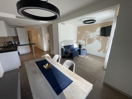 EXCLUSIVE WITH ALL-ROUND SERVICE - Photo 5