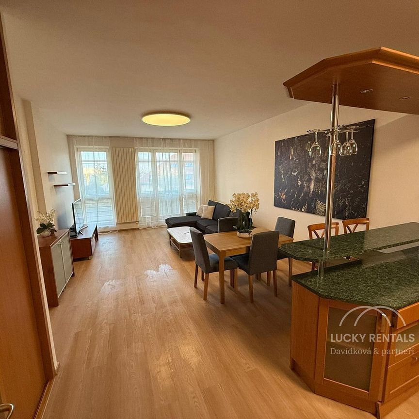 Pronájem bytu 2+kk 80 m² - Photo 1